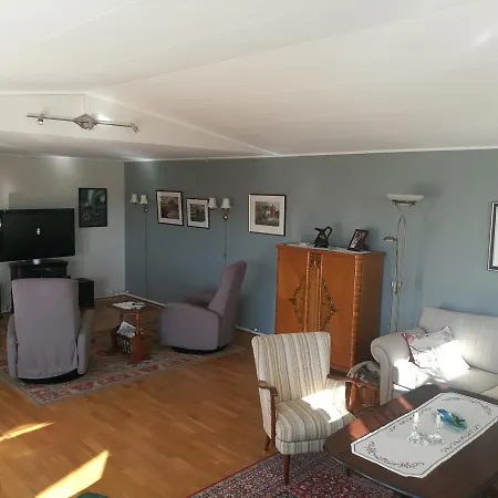 펜션 House By The Sea