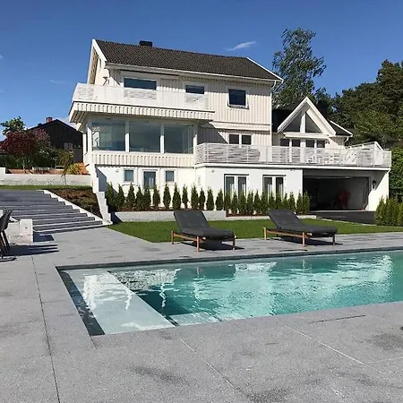 Pansiyon House By The Sea !